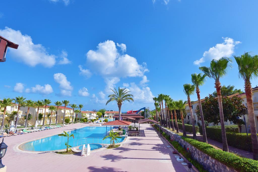 Club Simena Hotel Vasilia Ngoại thất bức ảnh