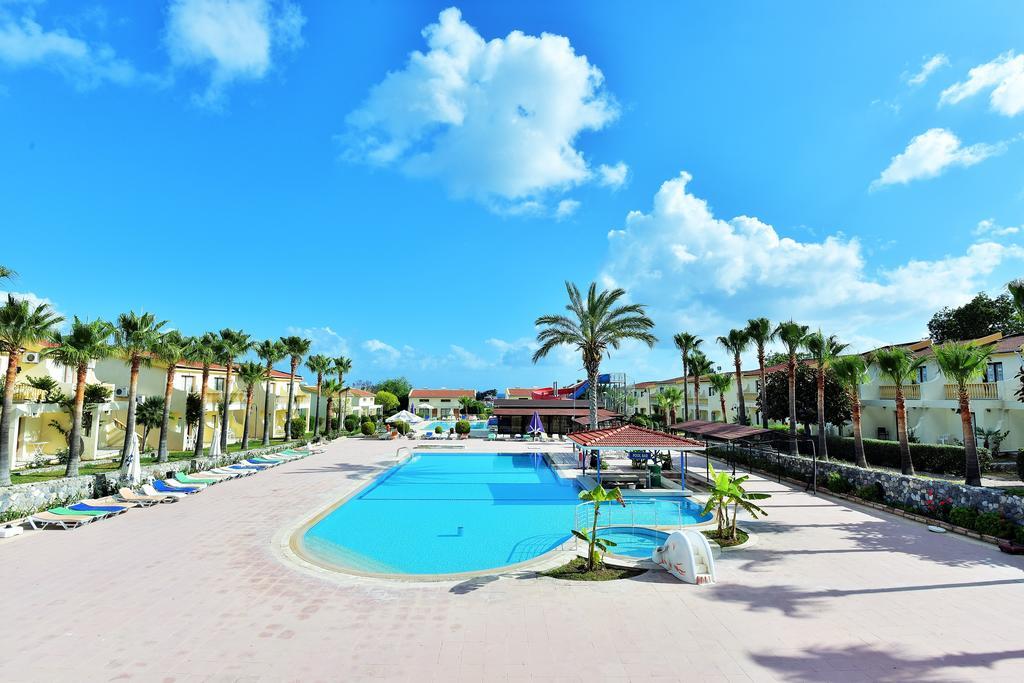 Club Simena Hotel Vasilia Ngoại thất bức ảnh