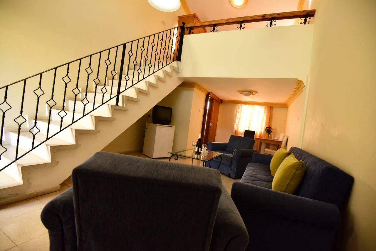 Club Simena Hotel Vasilia Ngoại thất bức ảnh